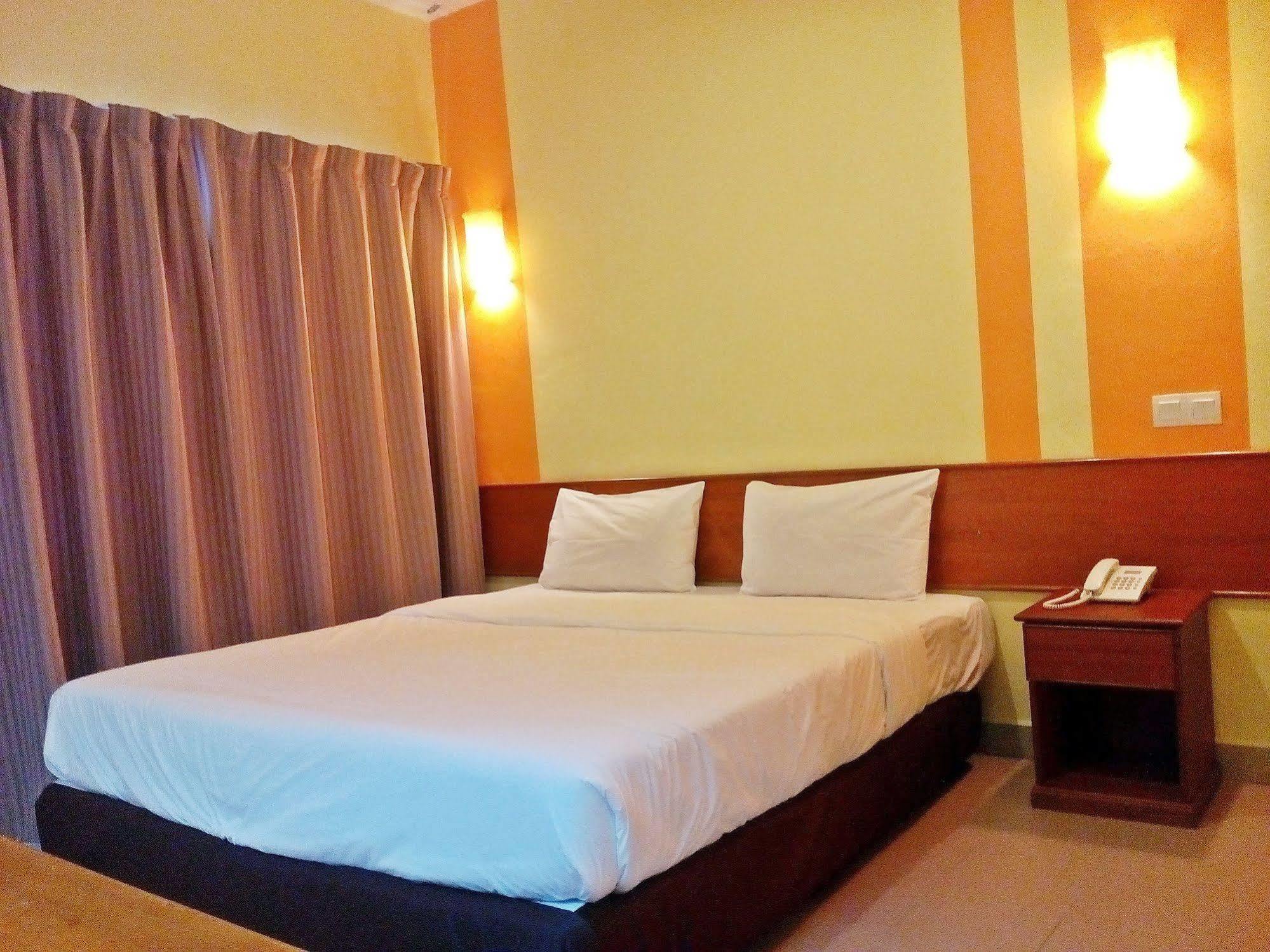 Sun Inns Hotel Sitiawan Exteriér fotografie